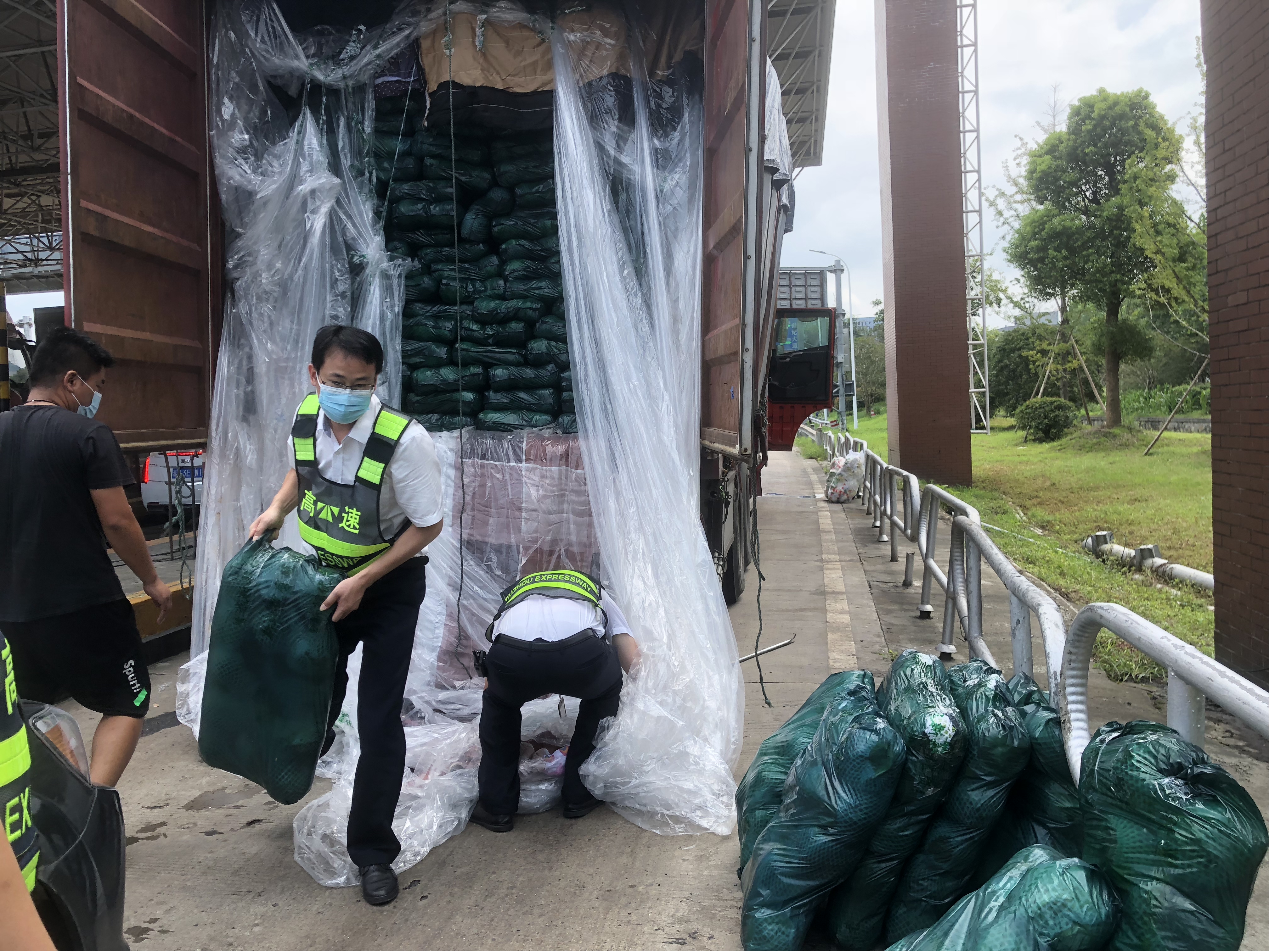 1628731172293883.jpg 吳侃霓.jpg